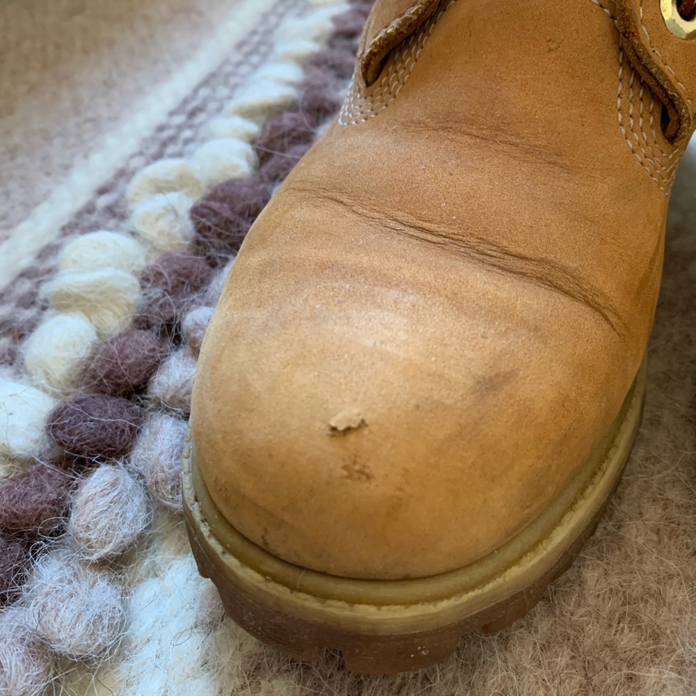 Timberland Boots - Picture 7 of 8
